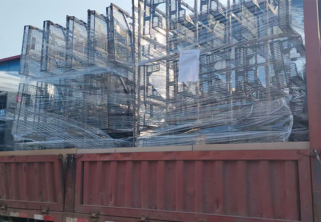 散热器装车发货